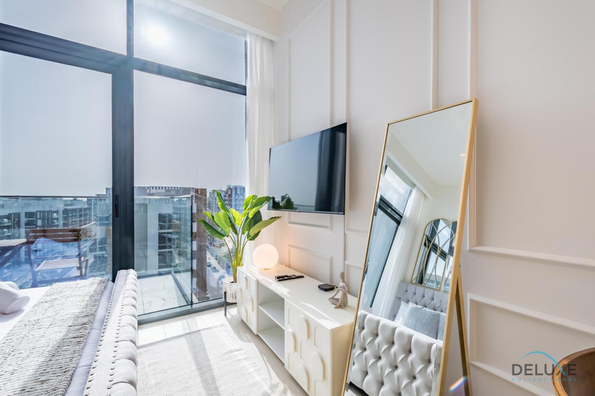 Apartment Charming In Azizi Riviera 24 By Deluxe Homes Dubai