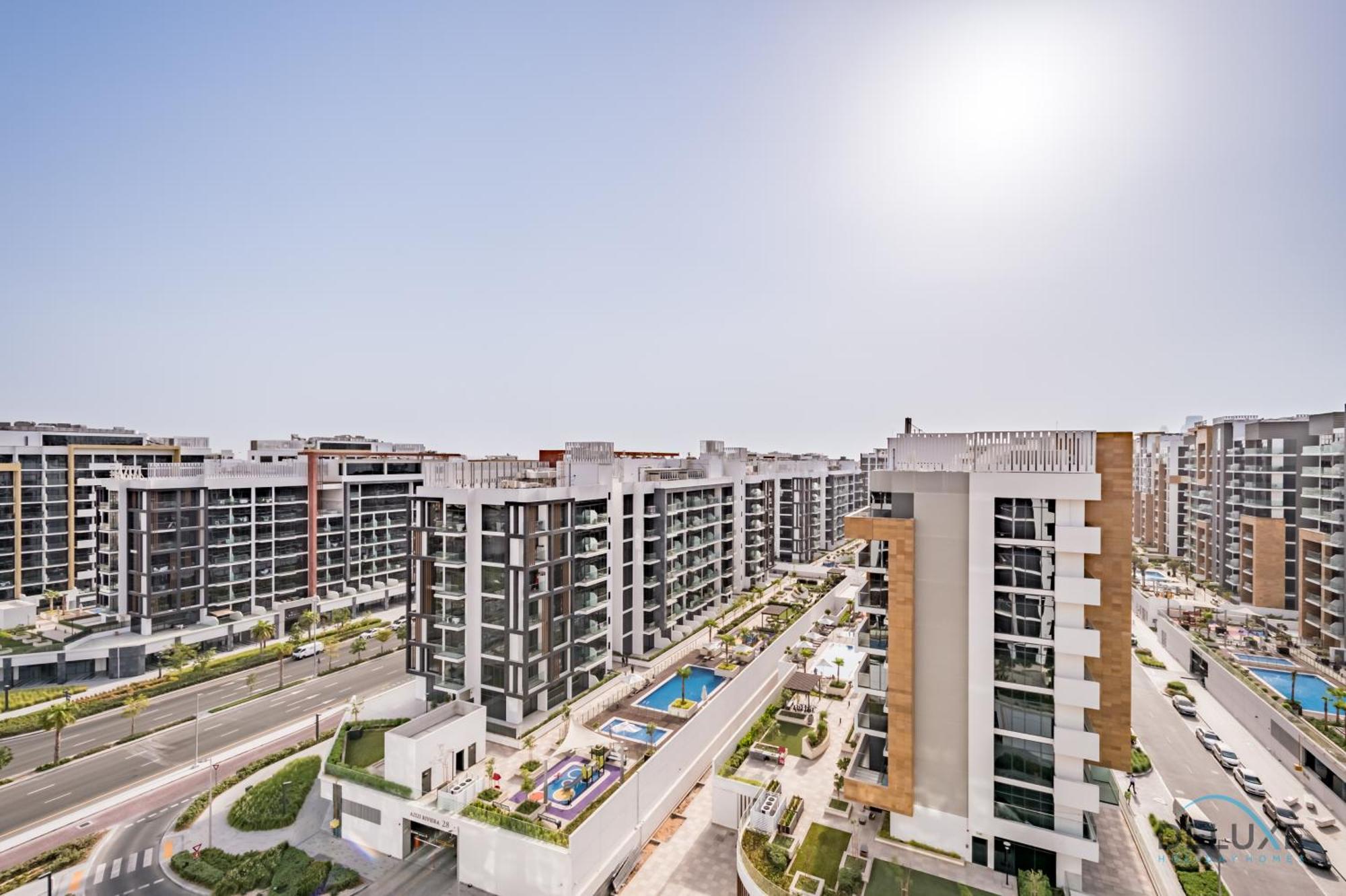 Apartment Charming In Azizi Riviera 24 By Deluxe Homes *