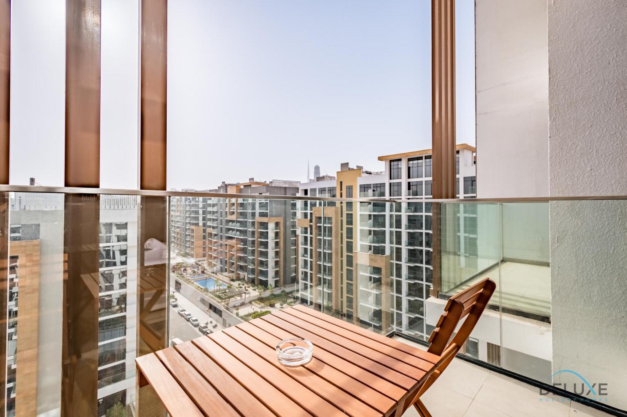 Apartment Charming In Azizi Riviera 24 By Deluxe Homes *
